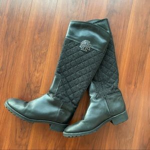 Black and grey Tory Burch riding boots with quilted fabric detailing. Size 8.5